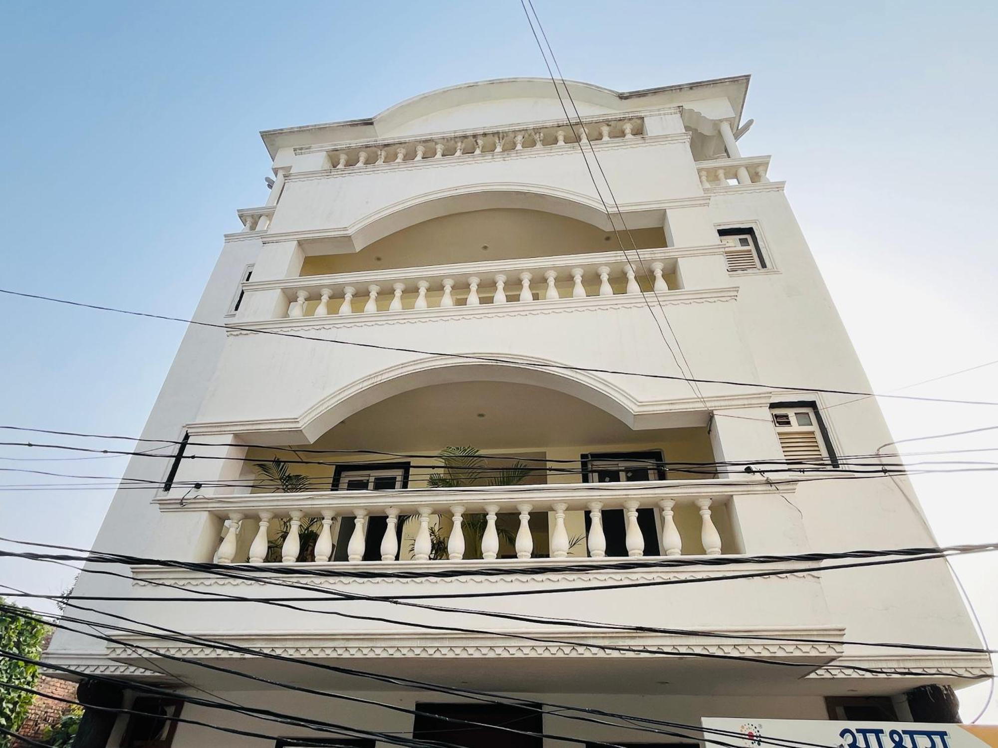 Hare Krishna Homes Jhalwa Allāhābād Junction Eksteriør billede